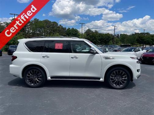 2024 Nissan Armada Platinum