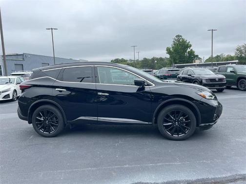 2023 Nissan Murano SV