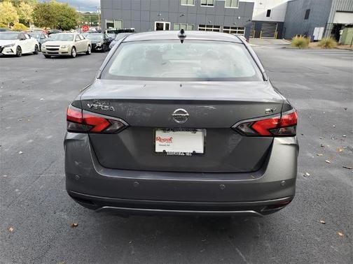 2022 Nissan Versa 1.6 SV