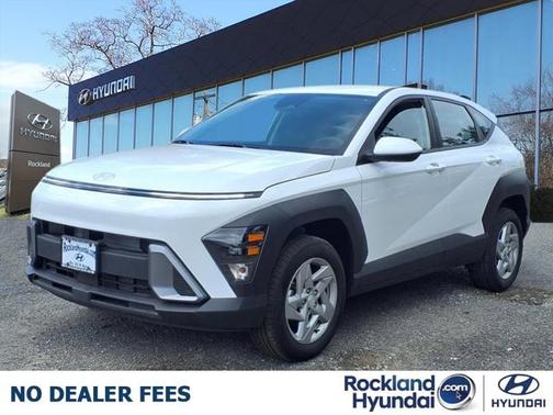2025 Hyundai KONA SE