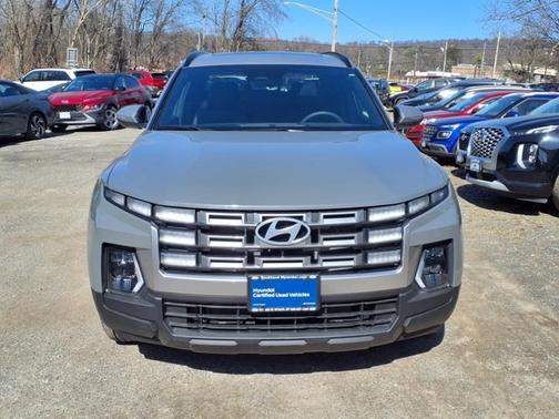 2025 Hyundai SANTA CRUZ SEL Activity