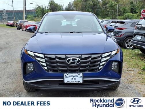 2023 Hyundai TUCSON SE