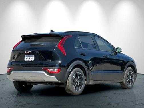 2025 Kia Niro Plug-In Hybrid EX