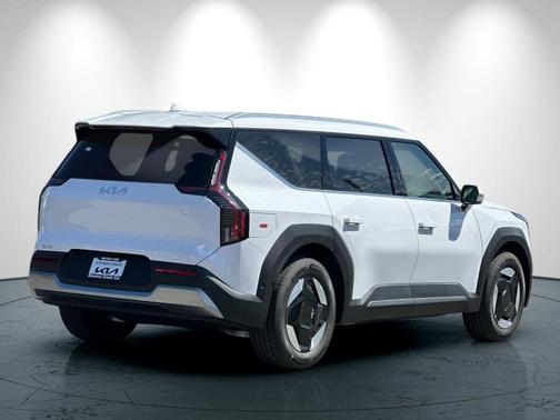2026 Kia EV9 Wind