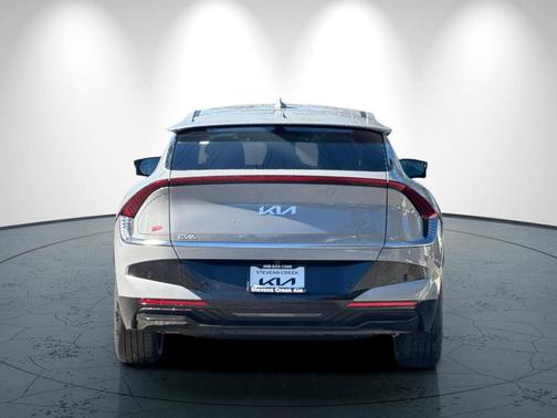 2025 Kia EV6 Wind