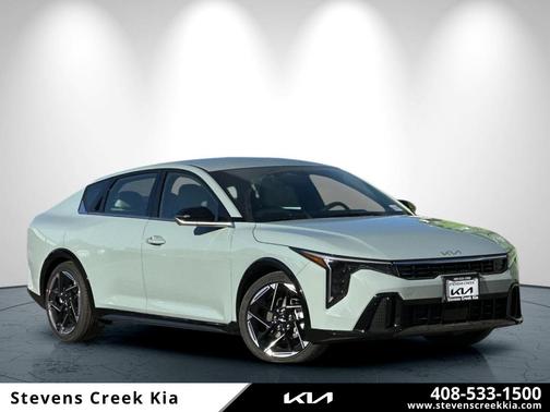 2026 Kia K4 GT-LINE