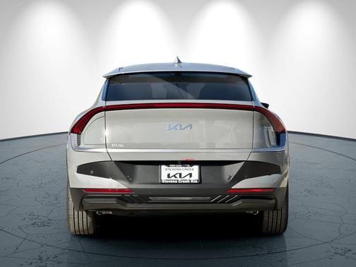 2025 Kia EV6 Light