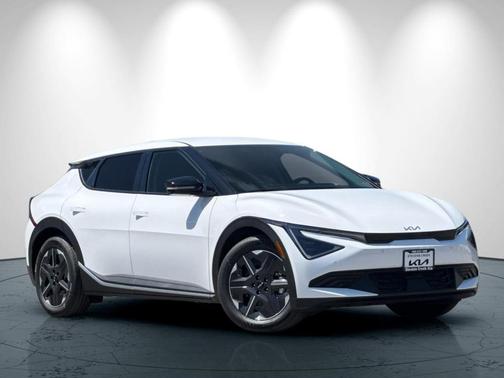 2025 Kia EV6 Light Long Range