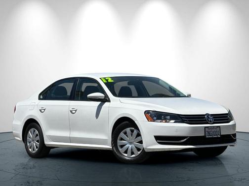 2012 Volkswagen Passat 2.5 S