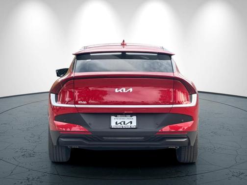 2025 Kia EV6 Light