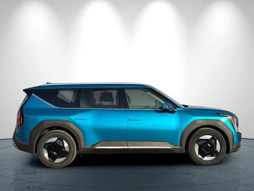 2026 Kia EV9 Wind