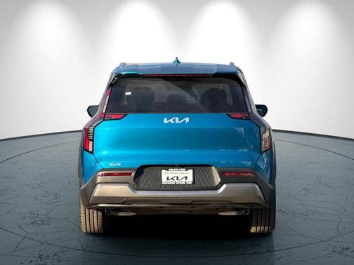 2026 Kia EV9 Wind