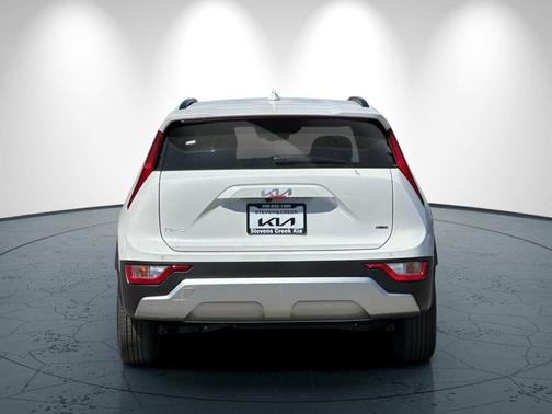 2025 Kia Niro EX