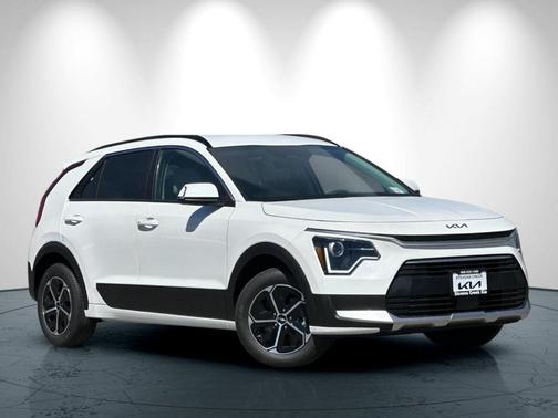 2025 Kia Niro EX