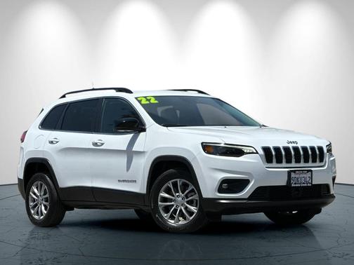 2022 Jeep Cherokee Latitude Lux