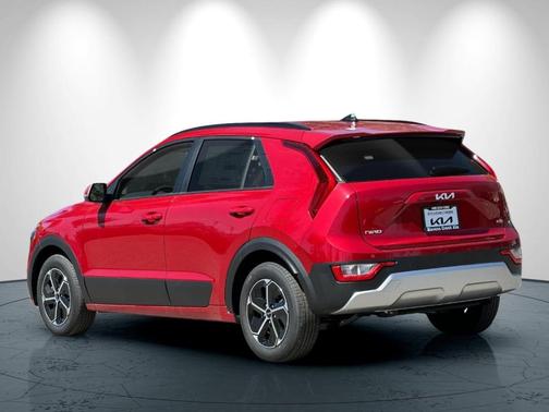 2025 Kia Niro EX