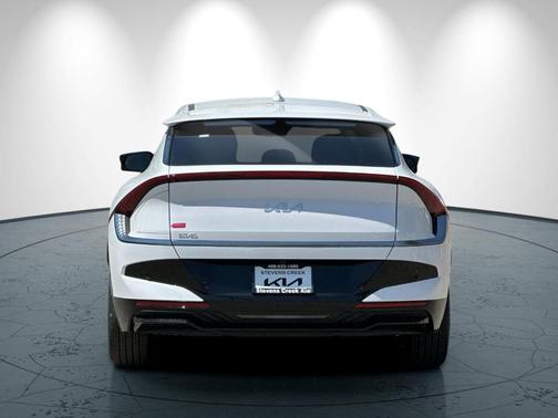 2025 Kia EV6 Wind