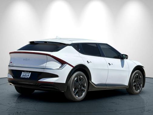 2025 Kia EV6 Wind