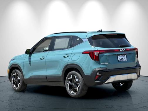 2025 Kia Seltos EX