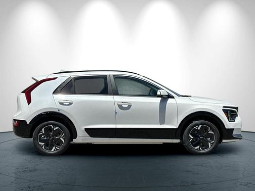 2025 Kia Niro EV Wave