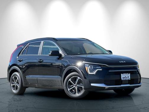 2025 Kia Niro EX