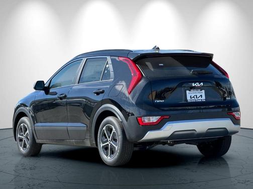 2025 Kia Niro EX