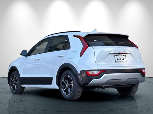 2026 Kia Niro EX