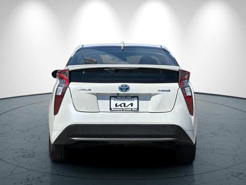 2016 Toyota Prius Two