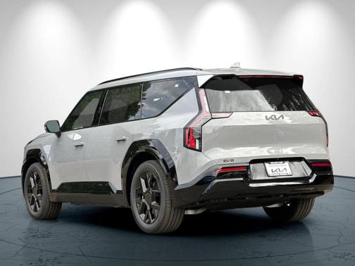 2026 Kia EV9 Land