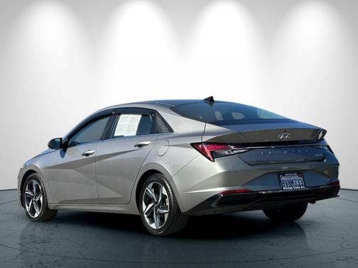 2021 Hyundai ELANTRA HEV Limited