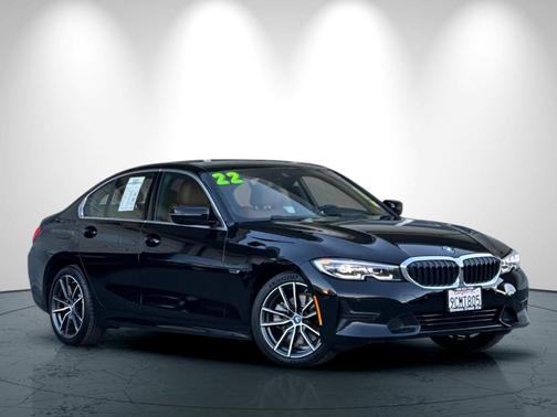 2022 BMW 330e 330e