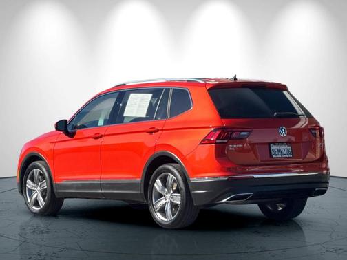 2018 Volkswagen Tiguan 2.0T SEL Premium