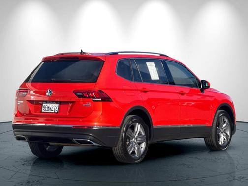 2018 Volkswagen Tiguan 2.0T SEL Premium