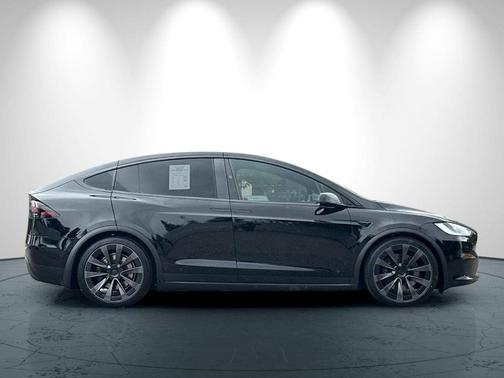 2023 Tesla Model X 