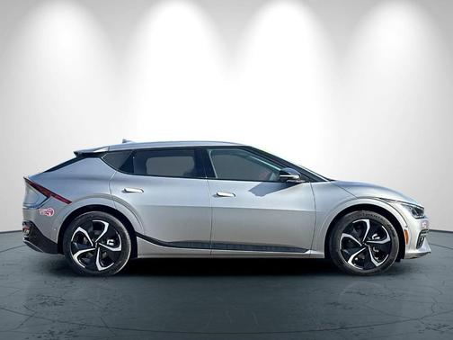 2024 Kia EV6 GT-Line