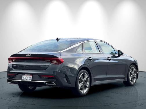 2023 Kia K5 EX
