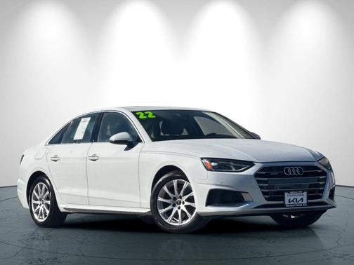 2022 Audi A4 40 Premium