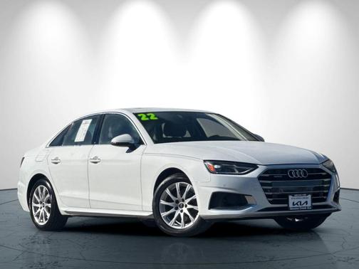 2022 Audi A4 40 Premium
