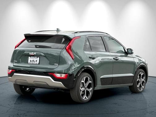2025 Kia Niro EX Touring