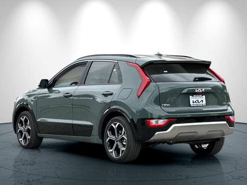 2025 Kia Niro EX Touring
