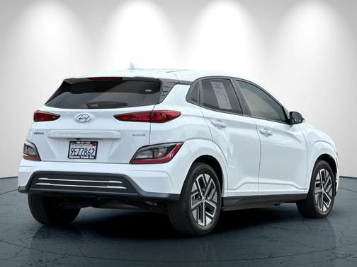 2023 Hyundai KONA EV SE