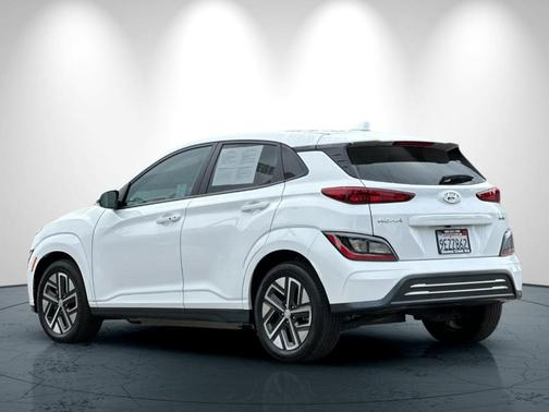 2023 Hyundai KONA EV SE
