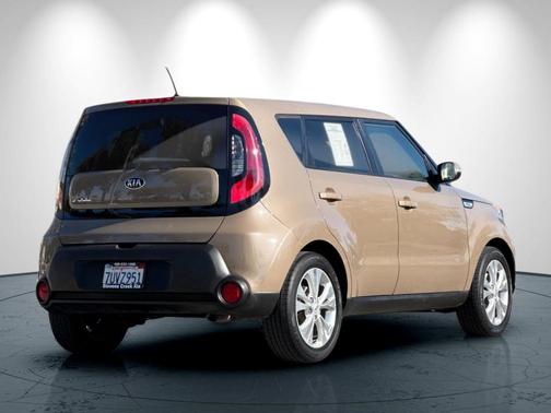 2014 Kia Soul +