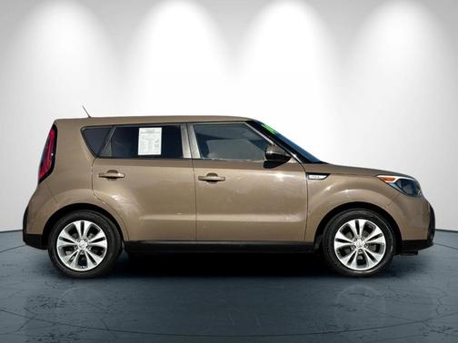 2014 Kia Soul +