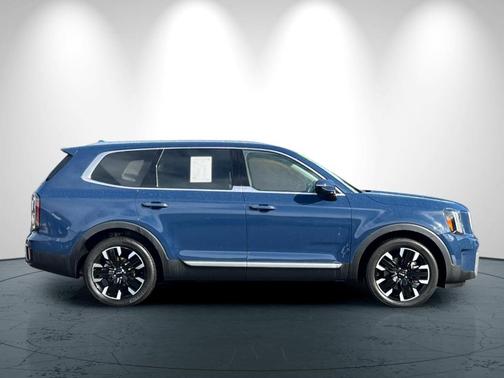 2023 Kia Telluride SX