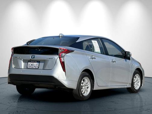 2017 Toyota Prius Four