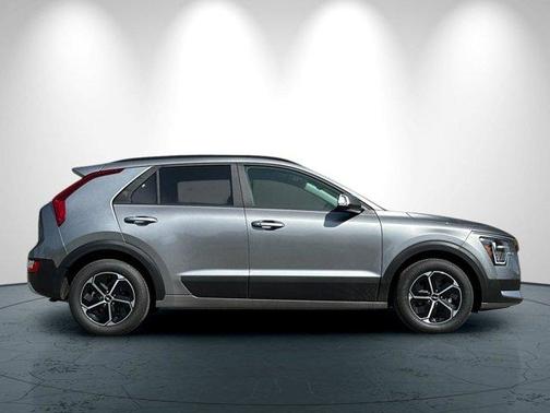 2025 Kia Niro Plug-In Hybrid EX