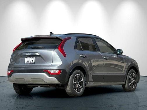2025 Kia Niro Plug-In Hybrid EX