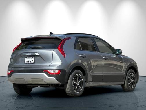 2025 Kia Niro Plug-In Hybrid EX