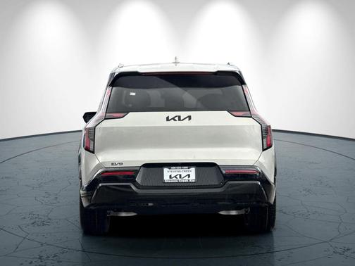 2026 Kia EV9 Land